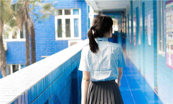 金门如何找到一个可以帮助我生孩子的女人？