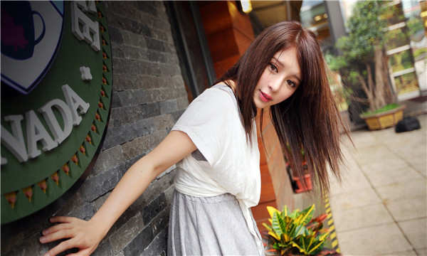 金门想找一个女性生孩子给报酬-｛找个女人生孩子多少钱｝